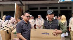Bupati Kukar Aulia Rahman Basri Tinjau Lokasi Bekas Kebakaran di Kampung Melayu
